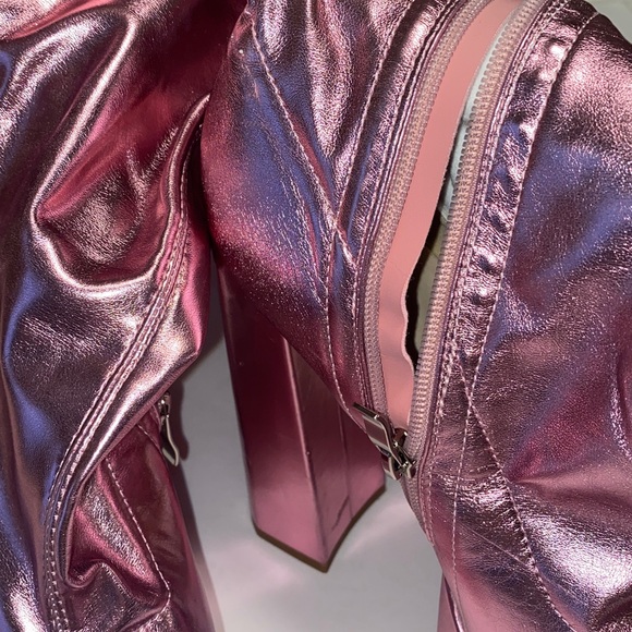 Azalea Wang whiskerPink metallic chunky knee-high boots - Picture 8 of 15